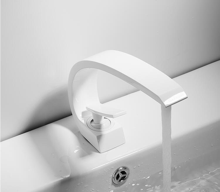 Arc Shaped Black/Gold Single Handle Bathroom Faucet Arc Shaped Black/Gold Single Handle Bathroom Faucet